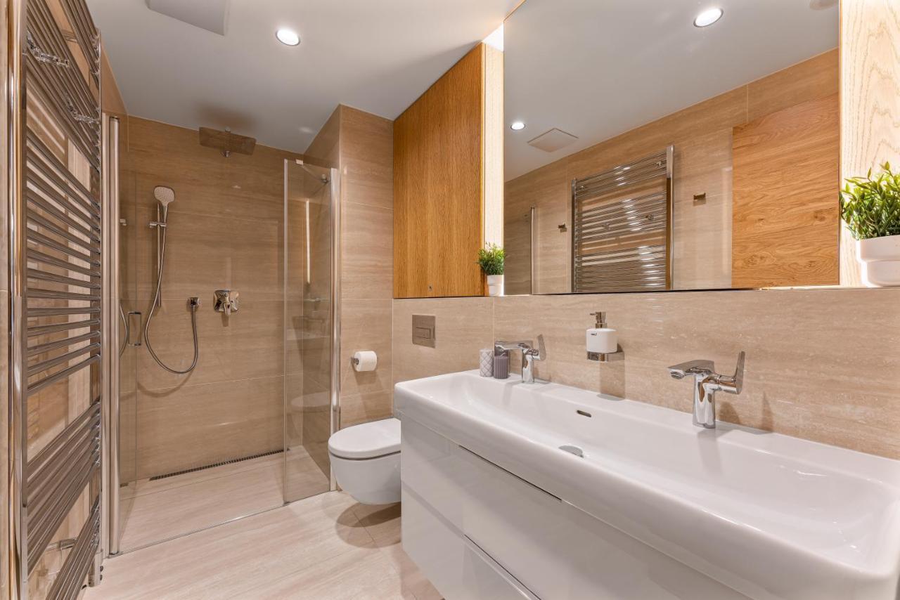 Residence Koubek - Utulny Apartman S Vyhledem A Parkovanim ชปินด์เลอรูฟ มลิน ภายนอก รูปภาพ